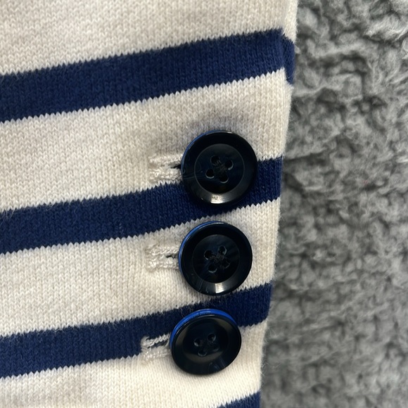 *Mint condition* vineyard vines striped women’s M blazer - Picture 6 of 10